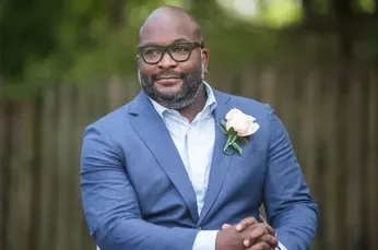 Reports: Out Mayor Dies by Apparent Suicide