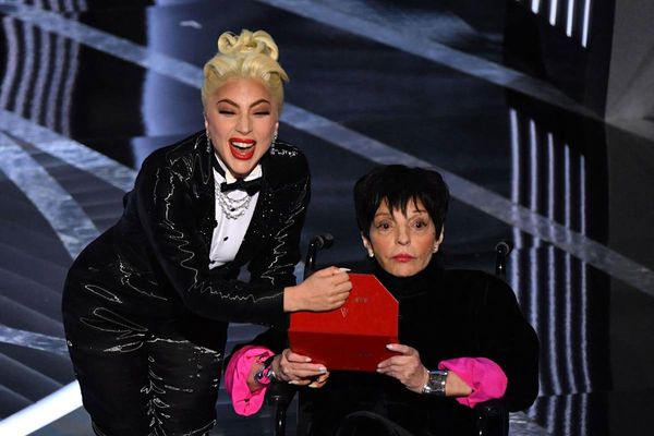 Watch: Lady Gaga, Liza Minnelli Share the Oscars Stage