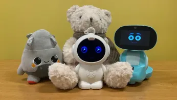 Advocacy Groups Urge Parents to Avoid AI Toys This Holiday Season